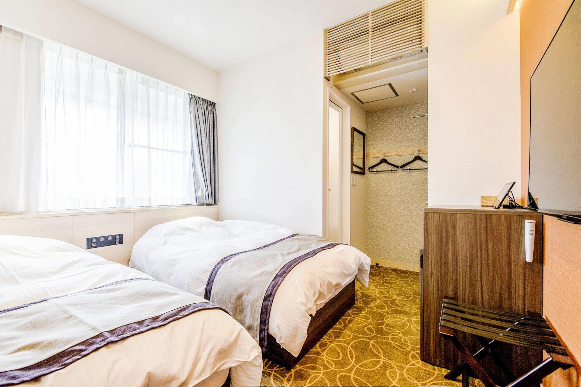 ทีเคพี โฮเต็ล แอนด์ รีสอร์ต เล็คโตเร่ อาตามิ โคอาราชิ Hotel ภายนอก รูปภาพ