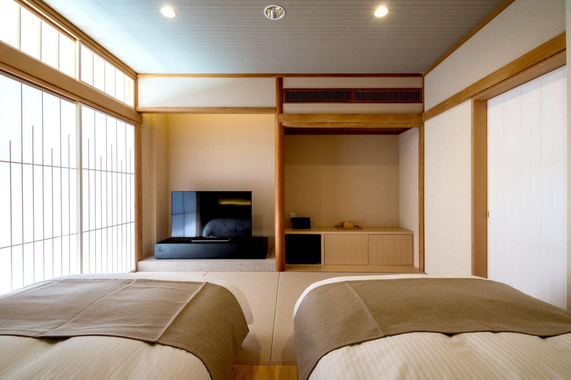 ทีเคพี โฮเต็ล แอนด์ รีสอร์ต เล็คโตเร่ อาตามิ โคอาราชิ Hotel ภายนอก รูปภาพ